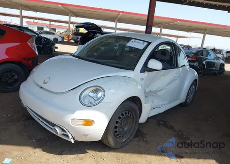 2000 Volkswagen New Beetle Gls из США, поврежденный, VIN 3VWCC21C4YM470241